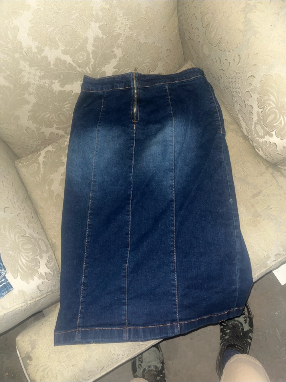 BE Girl dark blue denim skirt , 6 beautiful brass buttons in the front . 50$